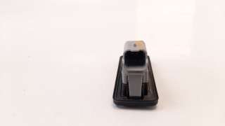 Recambio de maneta exterior porton para renault twingo iii 2014- 0.9 energy referencia OEM IAM 906069264R  