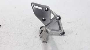 Recambio de estribo lateral para honda cb 650r 2018- referencia OEM IAM 50600MKND50  