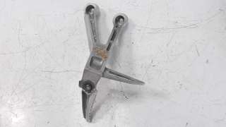 Recambio de estribo lateral para honda cb 650r 2018- referencia OEM IAM 50750MKND50  
