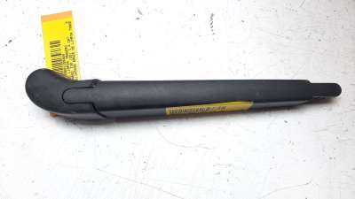 Recambio de brazo limpia trasero para hyundai i30 (gd) 2012-2017 1.4 cat referencia OEM IAM 98811A5000  
