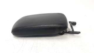 Recambio de apoyabrazos central para toyota rav 4 2012-2019 referencia OEM IAM 5895935010  