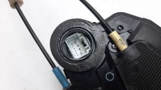 Recambio de cerradura puerta trasera derecha para toyota rav 4 2012-2019 referencia OEM IAM 6905033120  