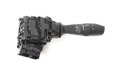 Recambio de mando limpia para toyota rav 4 2012-2019 referencia OEM IAM 8465212A90  