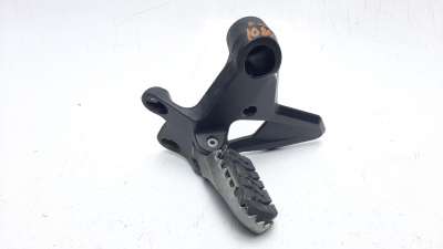 Recambio de estribo lateral para ktm 790 adventure 2018- referencia OEM IAM 63503038000  