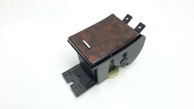 Recambio de cenicero para jaguar xf 2007-2015 3.0 v6 diesel s premium luxury referencia OEM IAM AX23045H72A  