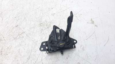 Recambio de cerradura capo para kia stonic (ybcuv) 2017- 1.0 tgdi cat referencia OEM IAM 81130H8400  