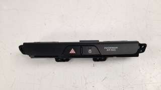 Recambio de warning para kia stonic (ybcuv) 2017- 1.0 tgdi cat referencia OEM IAM 93790H8010WK  