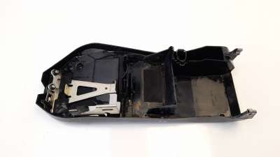 Recambio de moldura para kawasaki z 750 / z 1000 2002-2014 z 750 referencia OEM IAM 320970015  