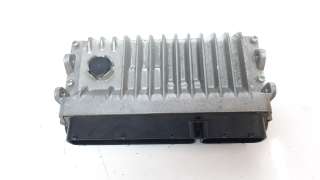 Recambio de centralita motor uce para toyota yaris 2014-2017 referencia OEM IAM 896610DT20  
