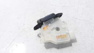 Recambio de cerradura maletero / porton para toyota yaris 2014-2017 referencia OEM IAM 6935002090  