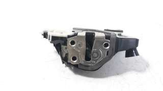 Recambio de cerradura puerta delantera derecha para toyota yaris 2014-2017 referencia OEM IAM U3111130  