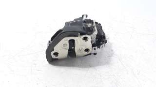 Recambio de cerradura puerta trasera derecha para toyota yaris 2014-2017 referencia OEM IAM U2014110  