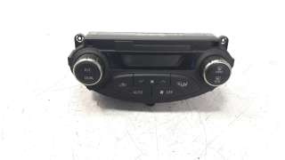 Recambio de mando climatizador para toyota yaris 2014-2017 referencia OEM IAM 559000D800  