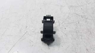 Recambio de mando elevalunas trasero derecho para toyota yaris 2014-2017 referencia OEM IAM 19282912  