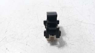 Recambio de mando elevalunas trasero izquierdo para toyota yaris 2014-2017 referencia OEM IAM 19282910   2