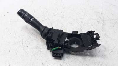 Recambio de mando intermitentes para toyota yaris 2014-2017 referencia OEM IAM 173832  