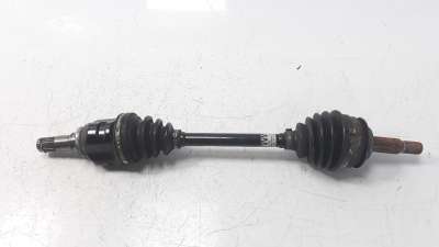 Recambio de transmision delantera izquierda para toyota yaris 2014-2017 referencia OEM IAM 434200D411  