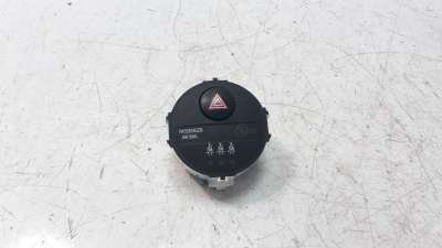 Recambio de warning para toyota yaris 2014-2017 referencia OEM IAM 839500D100  