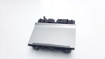 Recambio de cenicero para skoda octavia lim. (5e3) 2013-2018 1.6 tdi dpf referencia OEM IAM 5E1863077BQ15  