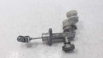 Recambio de bomba embrague para ssangyong rexton w 2013- 2.0 td cat referencia OEM IAM   
