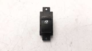 Recambio de mando elevalunas trasero derecho para ssangyong rexton w 2013- 2.0 td cat referencia OEM IAM 202006279  