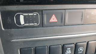 Recambio de warning para mitsubishi l 200 (kl0/kj0) 2019- 2.2 di-d cat referencia OEM IAM 8002C293V  
