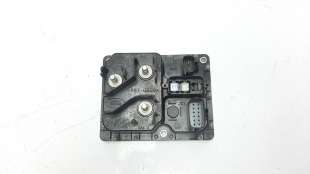 Recambio de caja reles / fusibles para land rover discovery 4 2009-2016 3.0 td v6 cat referencia OEM IAM EJ3214F70AB 738135003W 