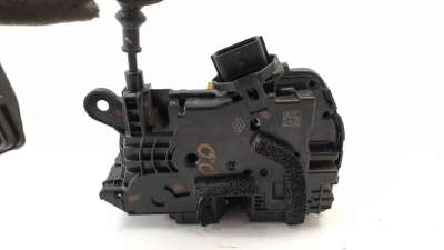 Recambio de cerradura puerta delantera derecha para renault clio iv 2012- 1.2 16v referencia OEM IAM 805024563R  