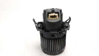 Recambio de ventilador calefaccion para renault clio iv 2012- 1.2 16v referencia OEM IAM 272101005R 34352 VHF260017