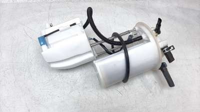 Recambio de bomba combustible para toyota rav 4 2012-2019 referencia OEM IAM 7770442080  