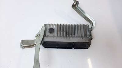 Recambio de centralita motor uce para toyota rav 4 2012-2019 referencia OEM IAM 8966142K80  