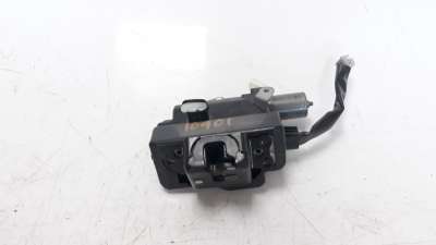 Recambio de cerradura maletero / porton para toyota rav 4 2012-2019 referencia OEM IAM 6935042060  