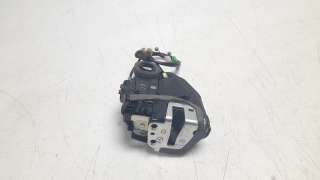 Recambio de cerradura puerta trasera derecha para toyota rav 4 2012-2019 referencia OEM IAM 6905033120  