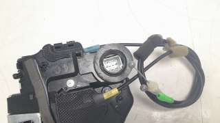 Recambio de cerradura puerta trasera derecha para toyota rav 4 2012-2019 referencia OEM IAM 6905033120  
