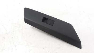 Recambio de mando elevalunas trasero derecho para toyota rav 4 2012-2019 referencia OEM IAM 848100D030  
