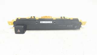 Recambio de warning para toyota rav 4 2012-2019 referencia OEM IAM 8395042220  