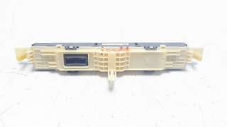 Recambio de warning para toyota rav 4 2012-2019 referencia OEM IAM 8395042220  