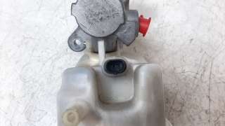 Recambio de bomba freno para jeep cherokee 2014- 2.0 m-jet cat referencia OEM IAM 68211881AB  