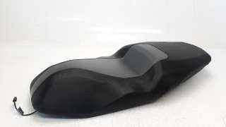 Recambio de asiento para bmw c 400 2017- referencia OEM IAM 8405366  