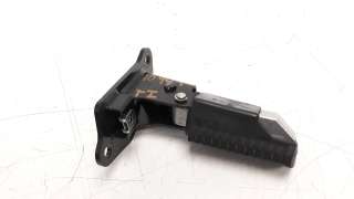 Recambio de estribo lateral para bmw c 400 2017- referencia OEM IAM 46712310403  