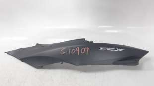 Recambio de moldura para honda pcx 125 2014-2019 referencia OEM IAM 83610K35V000  