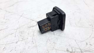 Recambio de mando elevalunas delantero izquierdo para fiat nuova 500 (150) 2007- 1.2 cat referencia OEM IAM 735450601  