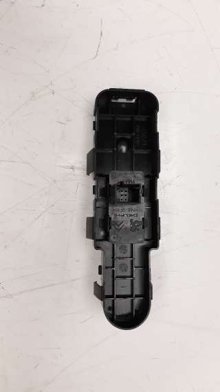 Recambio de mando elevalunas delantero derecho para peugeot 308 2007-2013 1.6 16v referencia OEM IAM 96565184XT  