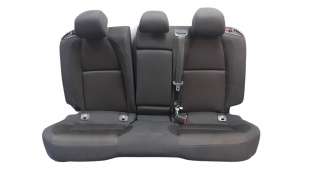 Recambio de asientos traseros para mazda 3 berlina (bp) 2019- referencia OEM IAM BDMC8820102  