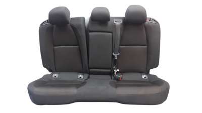 Recambio de asientos traseros para mazda 3 berlina (bp) 2019- referencia OEM IAM BDMC8820102  
