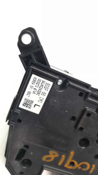 Recambio de mando multifuncion para mazda 3 berlina (bp) 2019- referencia OEM IAM BDGF66CM0L  