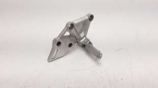 Recambio de estribo lateral para honda cb 650r 2018- referencia OEM IAM 50600MKND50  