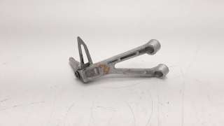 Recambio de estribo lateral para honda cb 650r 2018- referencia OEM IAM 50760MKND50  