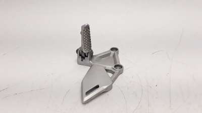 Recambio de estribo lateral para honda cb 650r 2018- referencia OEM IAM 50700MKND50  