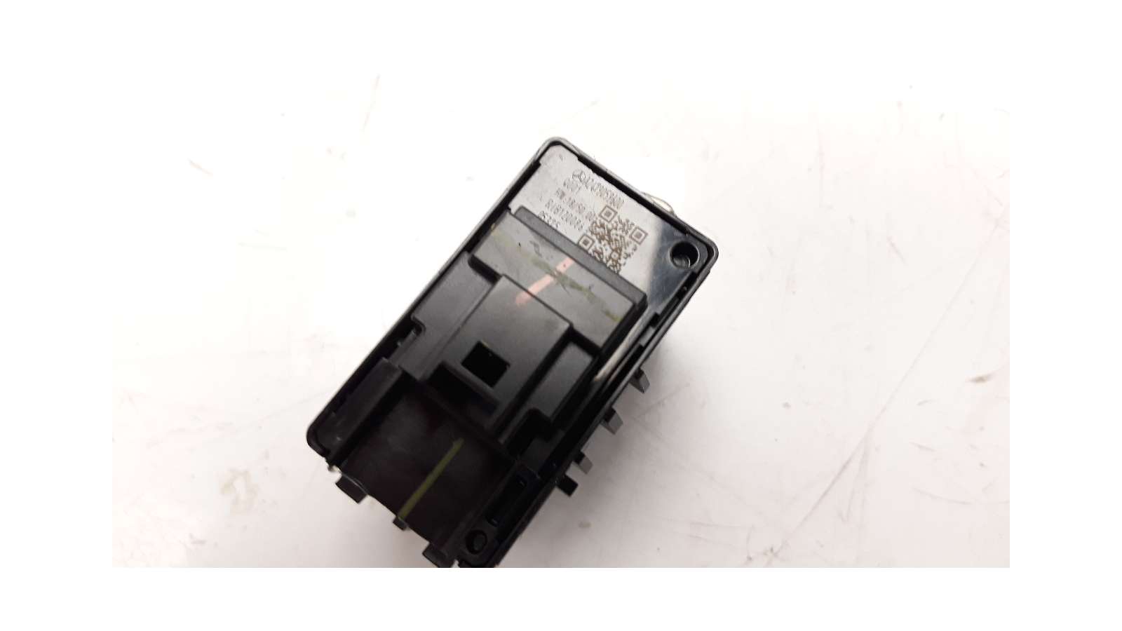 Recambio de interruptor para mercedes-benz clase gla (bm 247) 2020- 1.3 cat referencia OEM IAM A2479059600   Recambio de interruptor para mercedes-benz clase gla (bm 247) 2020- 1.3 cat referencia OEM IAM A2479059600